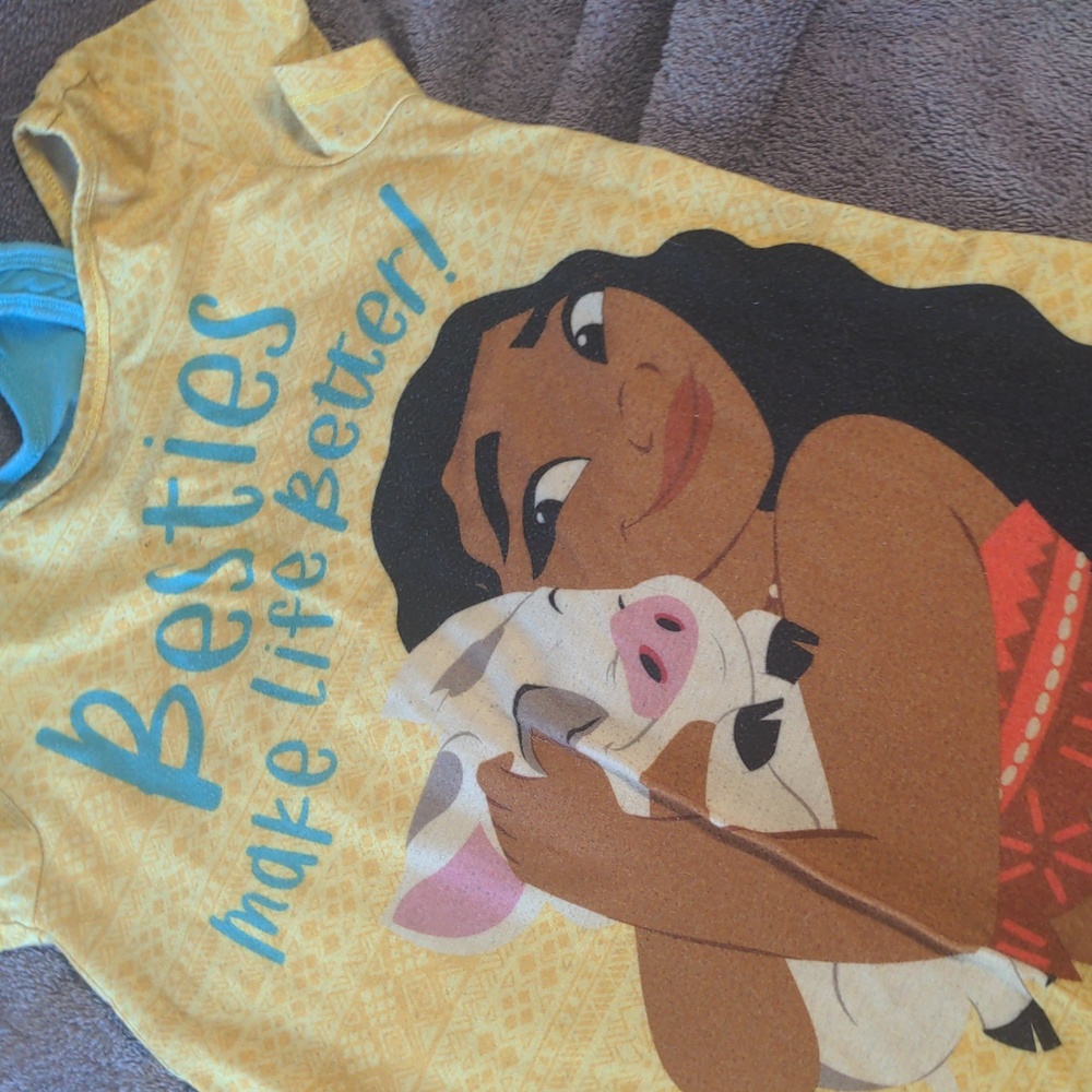 Disney Moana and Pua night gown